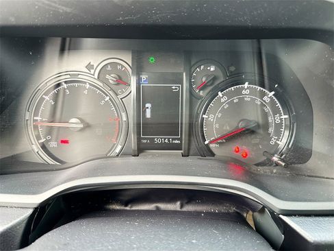 Used 2023 Toyota 4Runner SR5 image 11