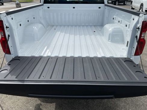 New 2026 Chevrolet Silverado 1500 W/T image 8