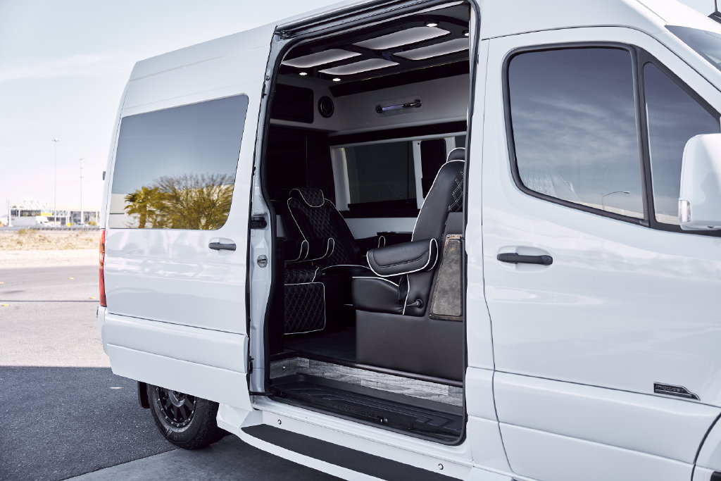 Used 2019 Mercedes-Benz Sprinter 144 image 76