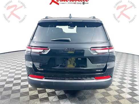 New 2025 Jeep Grand Cherokee L Limited image 6