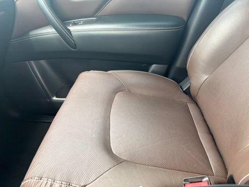 Used 2023 INFINITI QX80 Premium Select w/ All-Season Package AWD/4WD image 13