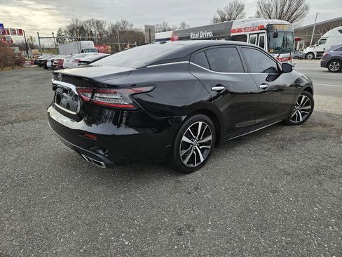 Used 2019 Nissan Maxima 3.5 S w/ Floor Mat Group image 5