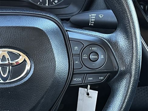 Used 2024 Toyota Corolla LE image 14