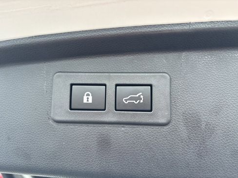 Certified 2025 Subaru Outback Touring XT image 27