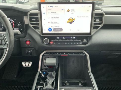 Used 2025 Toyota Tundra Limited image 20