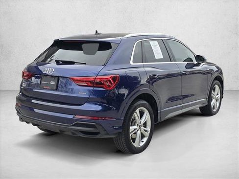 Certified 2024 Audi Q3 2.0T Premium image 5