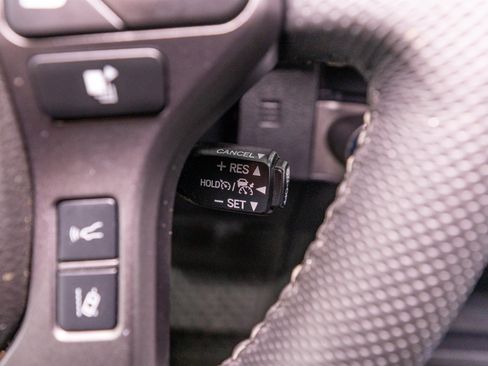 Used 2023 Toyota Tacoma TRD Sport w/ TRD Premium Sport Package AWD/4WD image 31