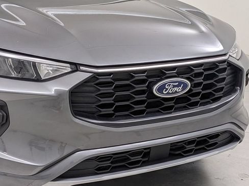 Certified 2023 Ford Escape ST-Line w/ Tech Pack #1 AWD/4WD image 41
