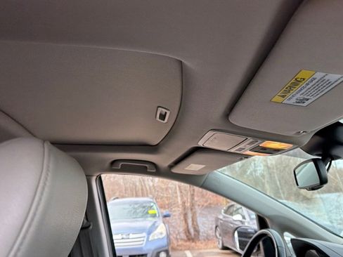 Used 2015 Honda Odyssey EX-L image 16