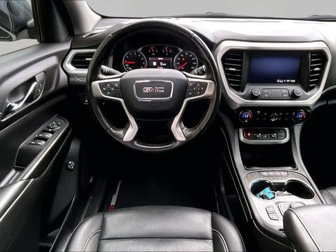 Used 2021 GMC Acadia SLT w/ LPO, Floor Liner Package FWD image 6