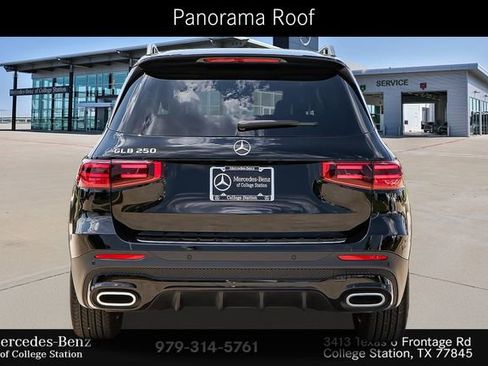Certified 2025 Mercedes-Benz GLB 250 image 8