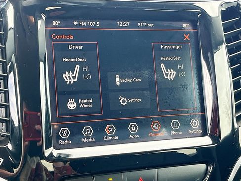 Used 2019 Jeep Cherokee Limited image 19