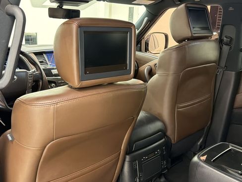 Used 2019 Nissan Armada Platinum w/ Captain's Chairs Package RWD image 29