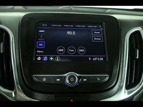 Used 2021 Chevrolet Equinox LT image 21