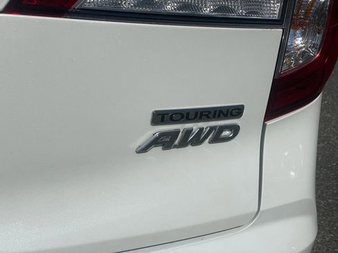 Used 2022 Honda Pilot Touring image 32