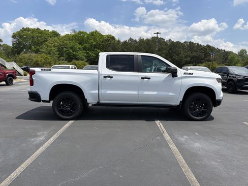New 2026 Chevrolet Silverado 1500 LT Trail Boss w/ Convenience Package II AWD/4WD image 4
