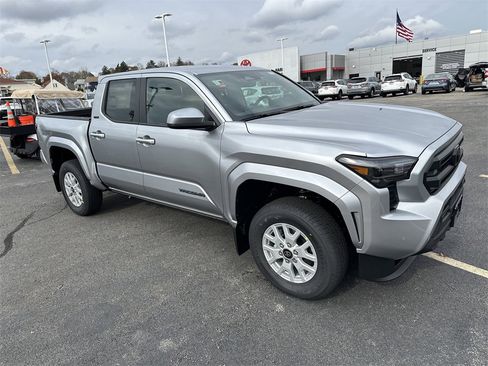 New 2025 Toyota Tacoma SR5 image 6