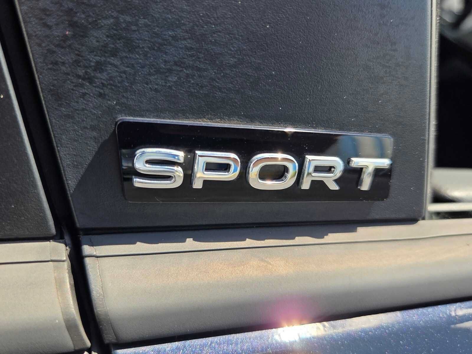 Used 2024 Volkswagen Jetta Sport FWD image 17