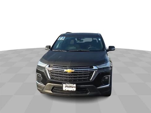 Used 2023 Chevrolet Traverse LT w/ LPO, Floor Liner Package image 3