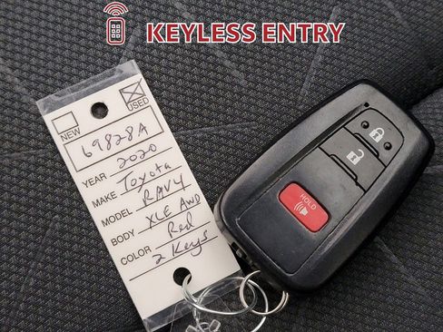 Used 2020 Toyota RAV4 XLE w/ XLE Grade Weather Package AWD/4WD image 31