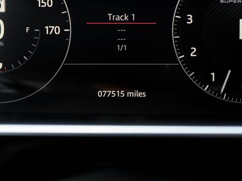 Used 2017 Land Rover Range Rover Supercharged image 18