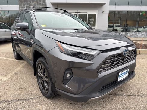 Used 2023 Toyota RAV4 Limited image 7