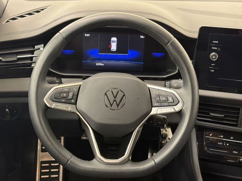 Used 2025 Volkswagen Jetta Sport FWD image 15
