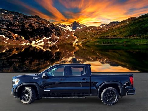 Used 2021 GMC Sierra 1500 Elevation w/ Preferred Package image 3