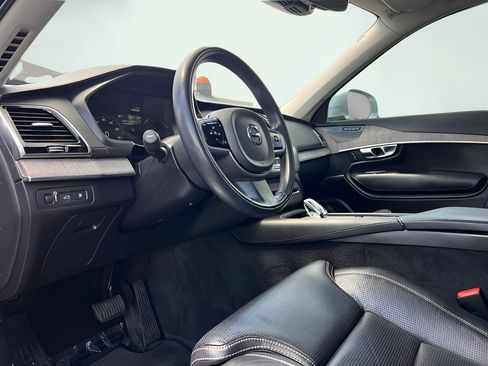 Used 2022 Volvo XC90 T8 Inscription w/ Advanced Package AWD/4WD image 40