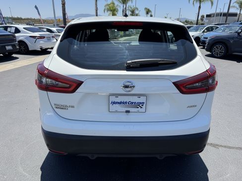 Used 2021 Nissan Rogue Sport S AWD/4WD image 9