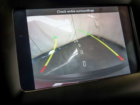 Used 2021 Jeep Cherokee Latitude Plus image 22