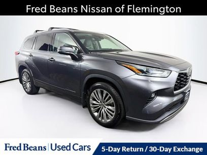 Used 2021 Toyota Highlander Platinum