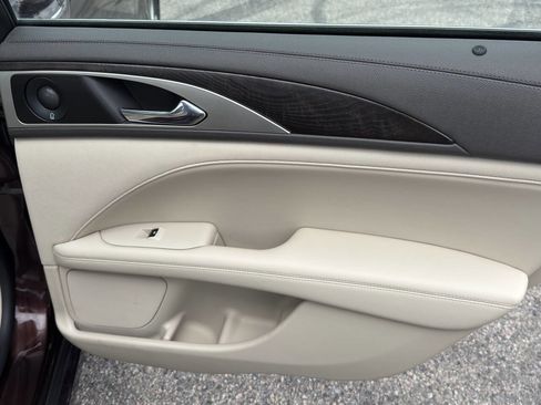 Used 2019 Lincoln MKZ Reserve w/ Reserve Plus Package image 17