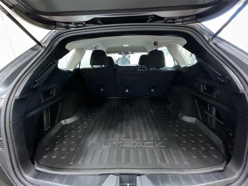 Used 2023 Subaru Outback AWD/4WD image 26