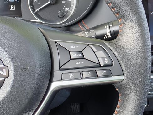 New 2025 Nissan Versa SR w/ Trunk Package image 20