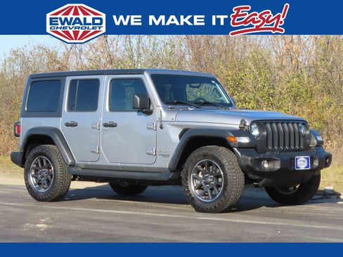 Used 2018 Jeep Wrangler Unlimited Sport S image 1