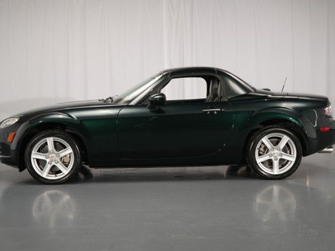 Used 2007 MAZDA MX-5 Miata Sport RWD image 3