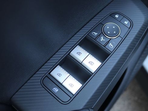 New 2026 Mitsubishi Outlander AWD image 24