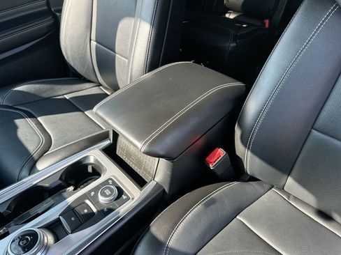 Used 2020 Ford Explorer ST image 21