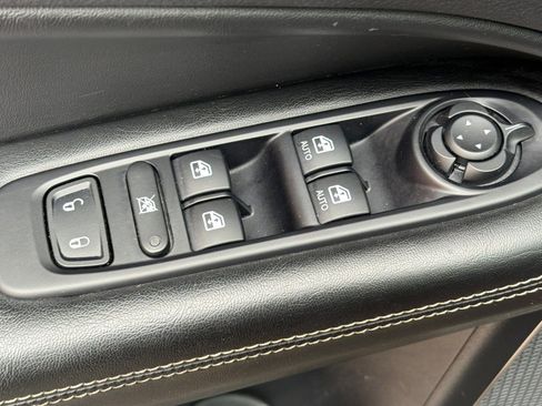 Used 2021 Jeep Compass 80th Special Edition w/ Sun and Sound Group image 14