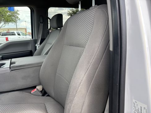 Used 2018 Ford F150 XLT w/ Equipment Group 301A Mid RWD image 11