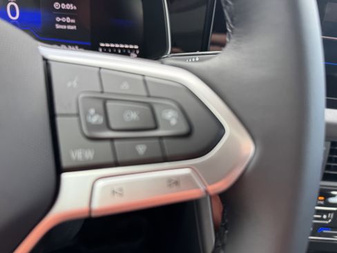 New 2025 Volkswagen Jetta SE image 29