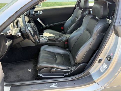 Used 2003 Nissan 350Z Touring RWD image 23