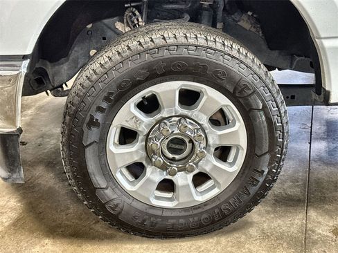 Used 2024 Ford F250 XLT image 29