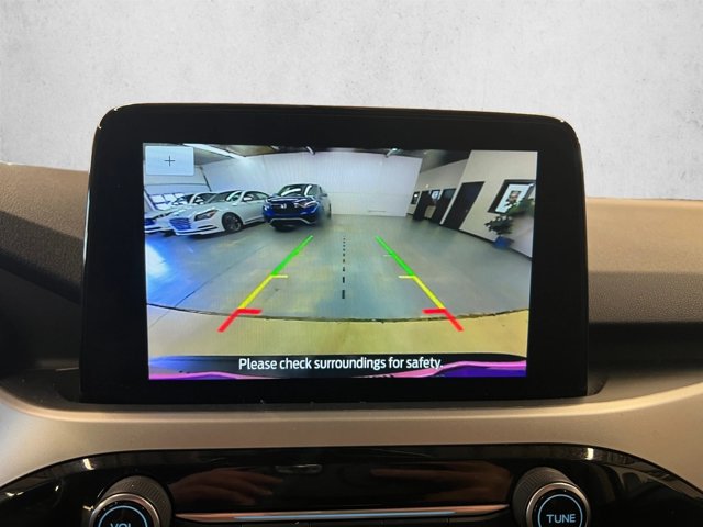 Used 2020 Ford Escape SE FWD image 12