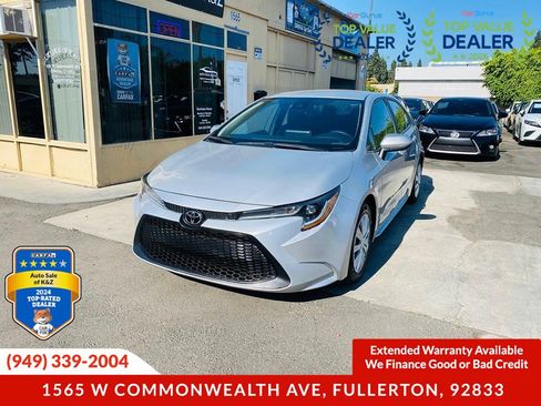 Used 2020 Toyota Corolla LE image 11