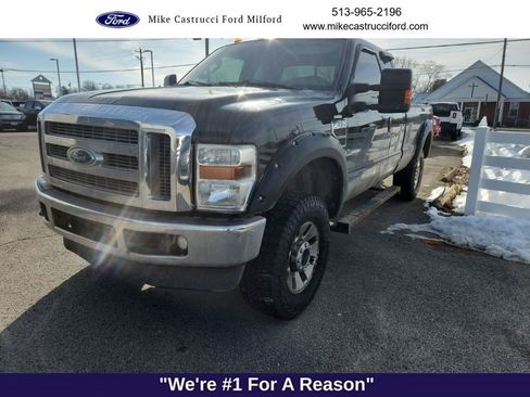 Used 2010 Ford F350 Lariat image 1