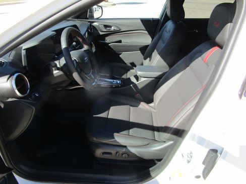 New 2026 Chevrolet Trax RS w/ Driver Confidence Package FWD image 13