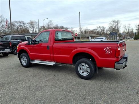 Used 2011 Ford F250 XL w/ XL Value Pkg image 6