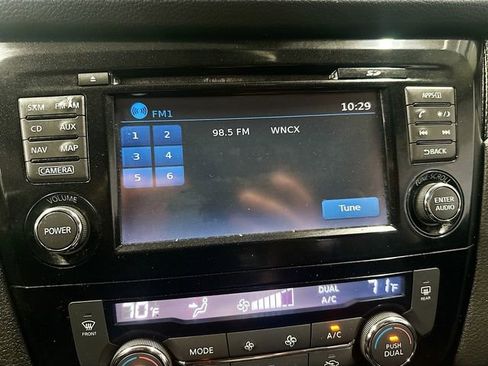 Used 2016 Nissan Rogue SL w/ SL Premium Package AWD/4WD image 16